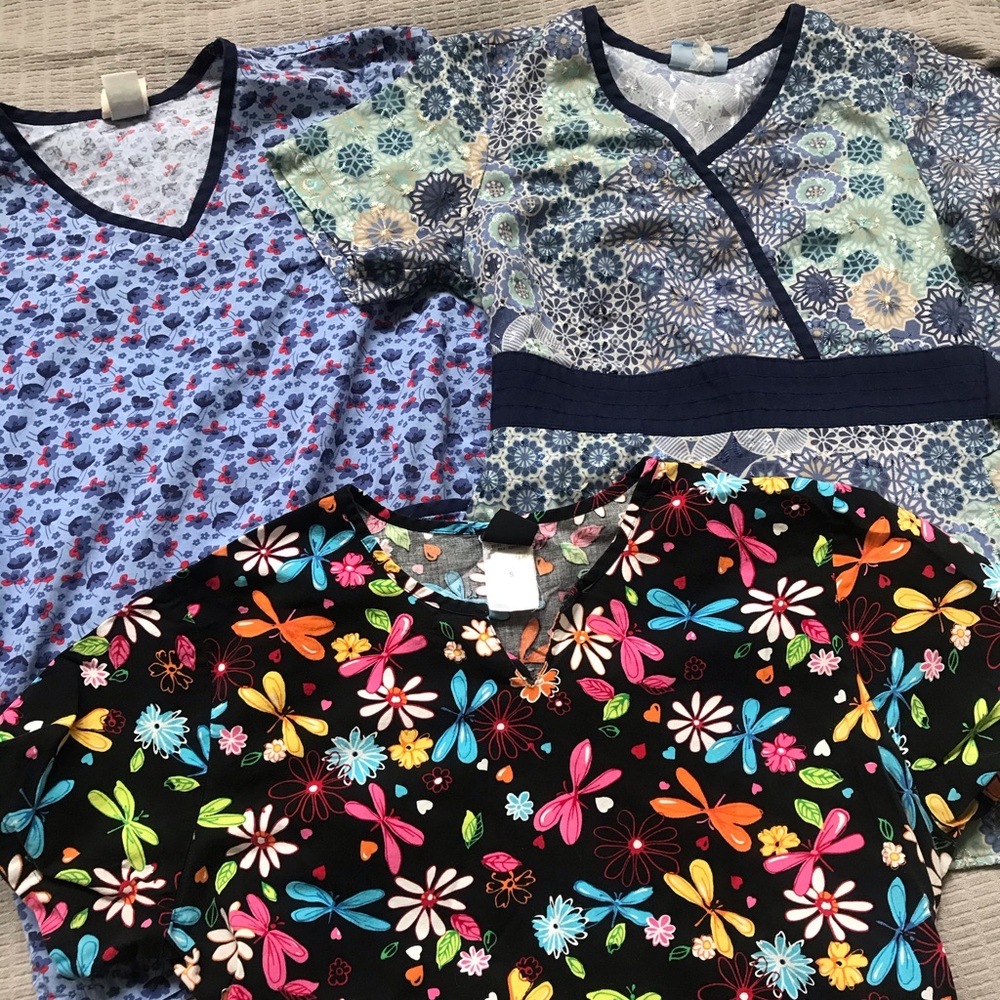 Scrub top bundle - sz S